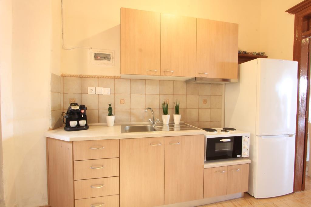 Athanasia'S House Сімі Екстер'єр фото